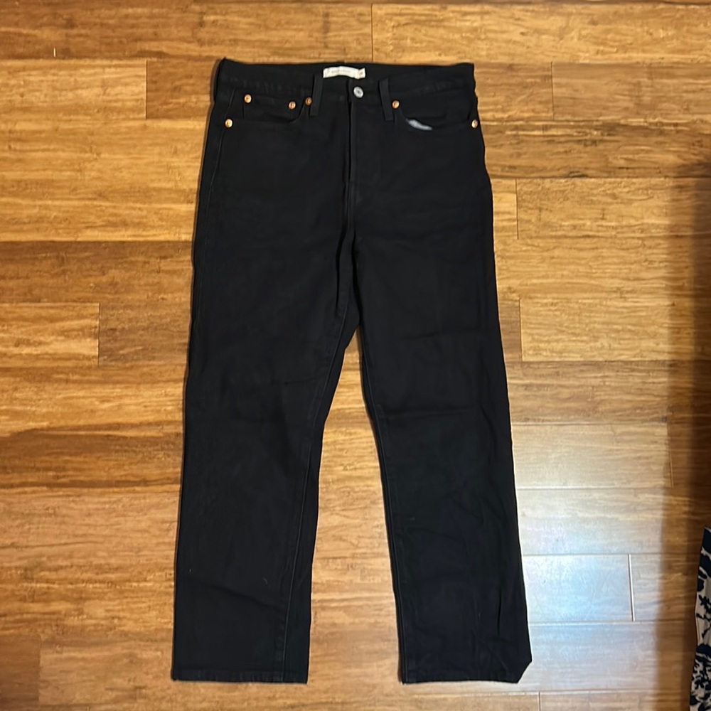 NWOT levi wedgie straight